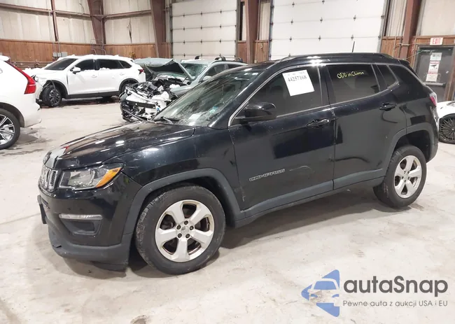 3C4NJDBB7JT373243: 44257168