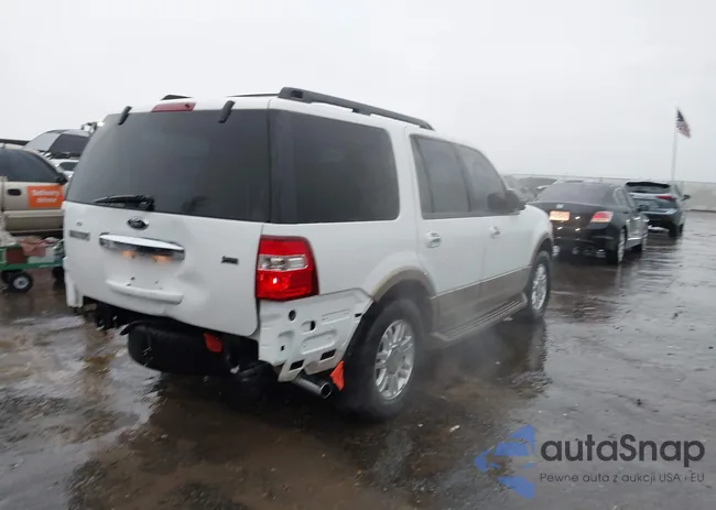 1FMJU1H58CEF44425: 44258255