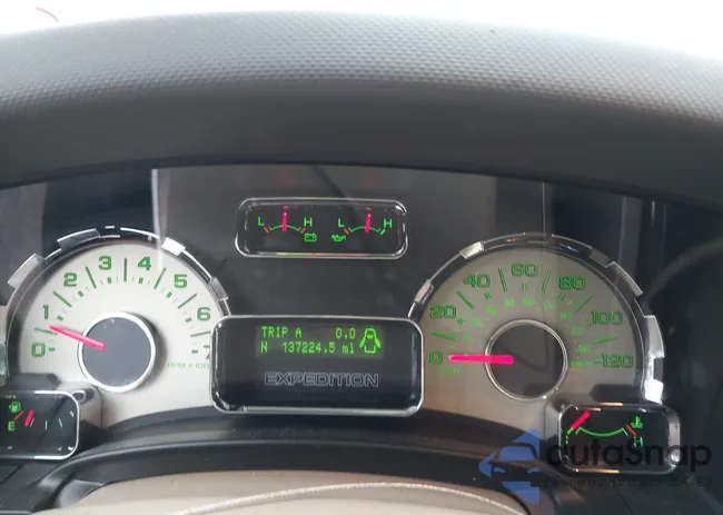 1FMJU1H58CEF44425: 44258255