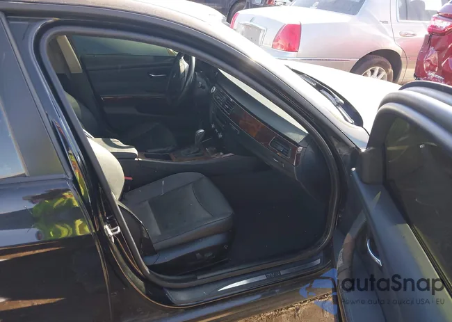 WBAPH7G57ANM51817: 44258291