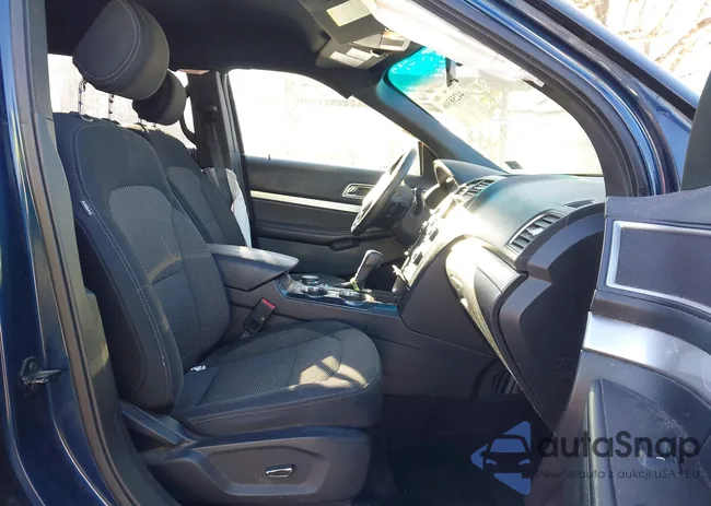 1FM5K8D8XHGB28596: 44258306