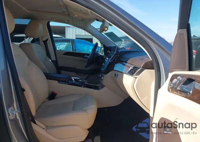 4JGDA5JB1GA682141: 44258341