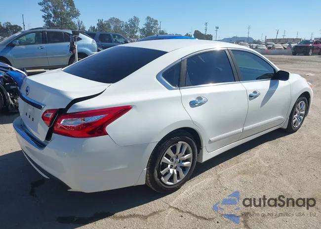 1N4AL3AP7GC208402: 44258549