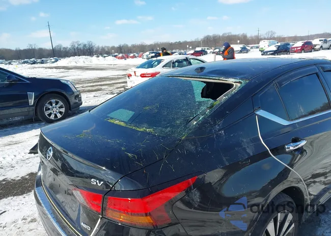 1N4BL4DW5LC277659: 44258563