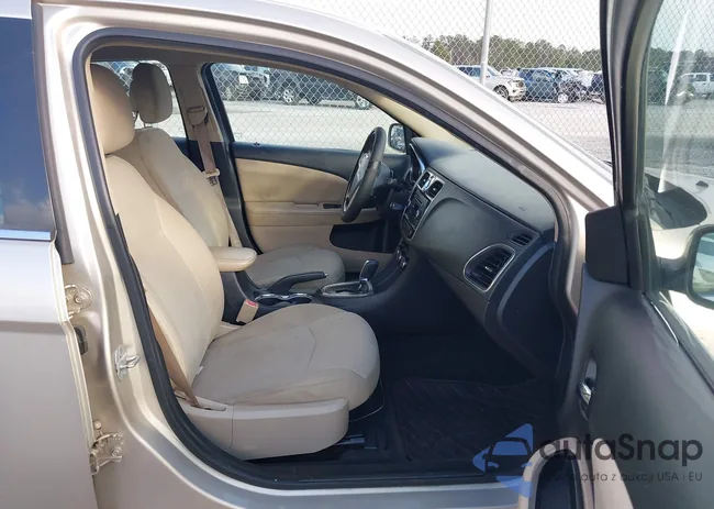 1C3CCBBB6DN765564: 44258615