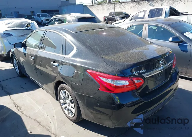 1N4AL3AP7HC203587: 44258616