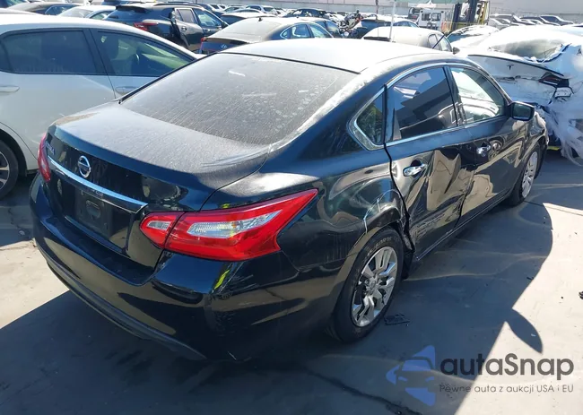 1N4AL3AP7HC203587: 44258616