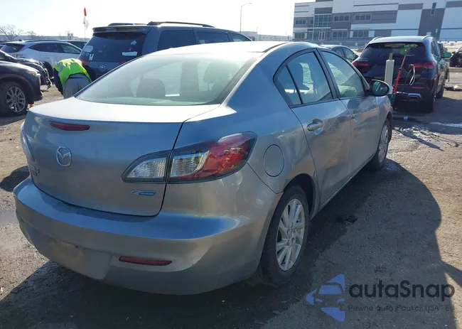 JM1BL1V71C1607762: 44258780