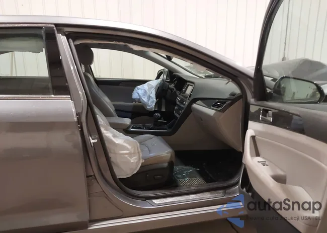 5NPE34AF2JH721397: 44257824