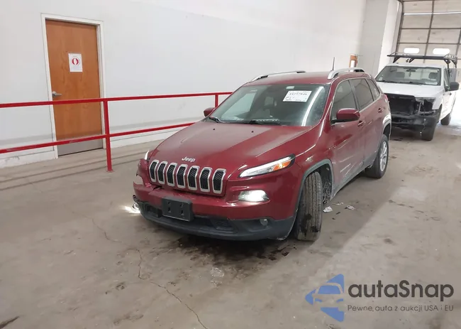 1C4PJLCB8HW661732: 44257846