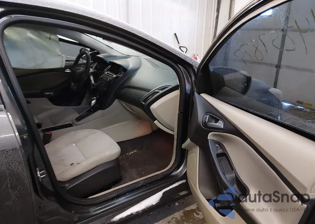 1FADP3F27FL209577: 44257877