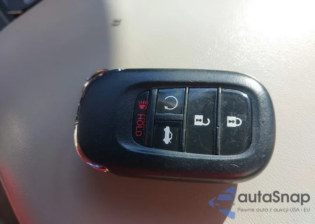 1HGCY1F28PA013086: 44257917