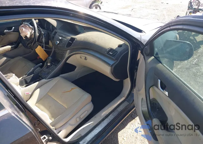 JH4CU2F60BC016286: 44258023