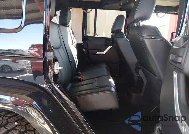 1C4HJWFG6GL275498: 44258150