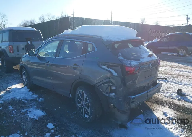 JN1BJ1CR7HW122162: 44258165