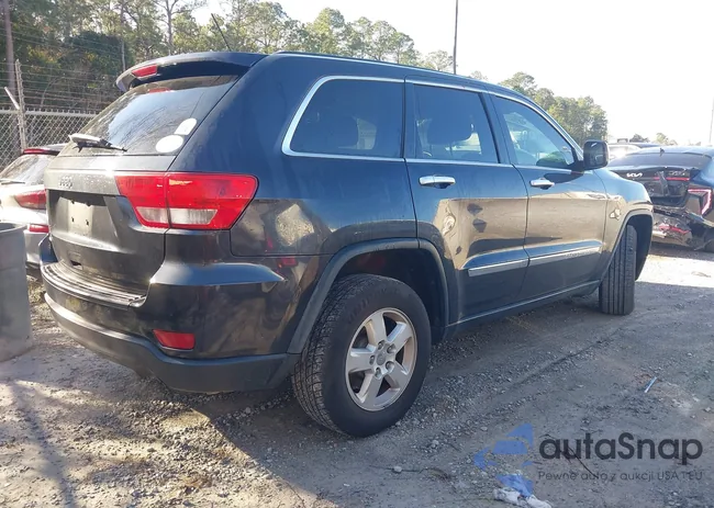 1C4RJEAG9DC588966: 44259269