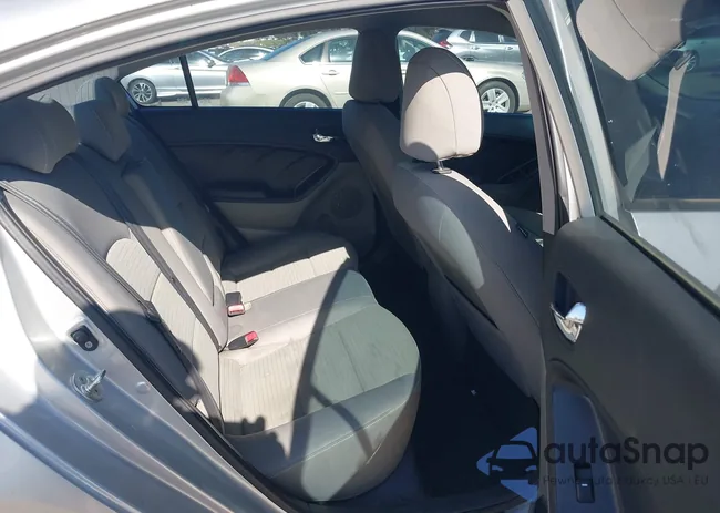 KNAFX4A61E5217399: 44259271