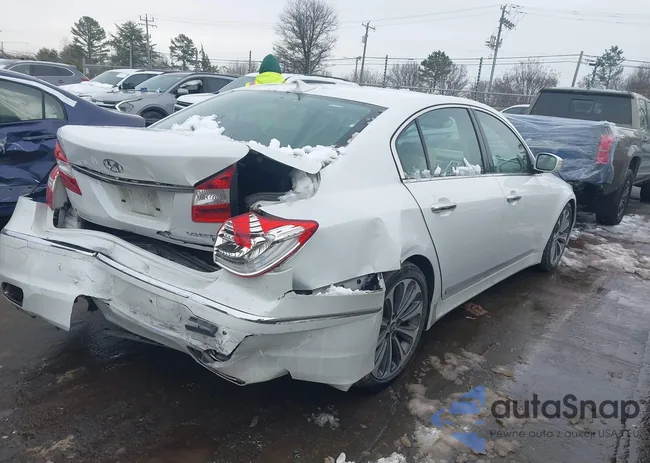 KMHGC4DH8DU254515: 44259307