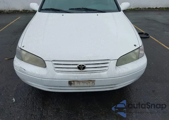 JT2BG22K8X0335511: 44259420