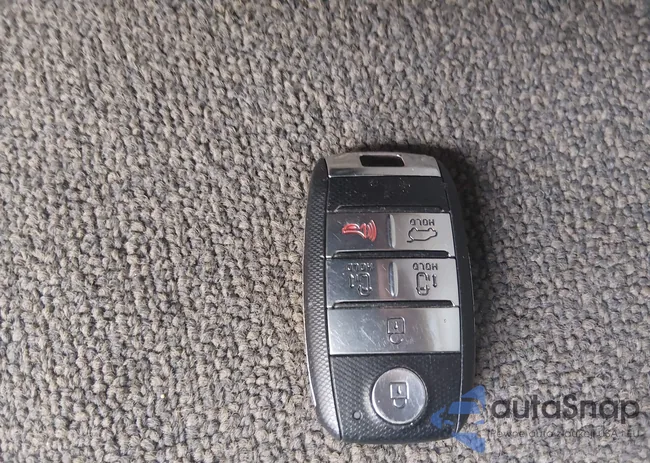 KNDMB5C11H6331613: 44259474