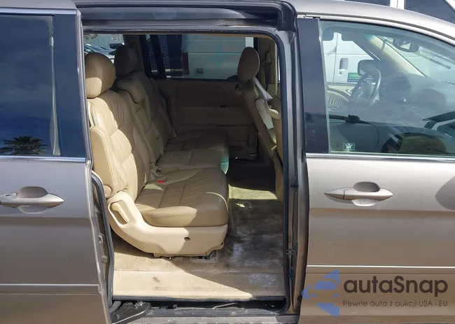 5FNRL38769B003680: 44259475