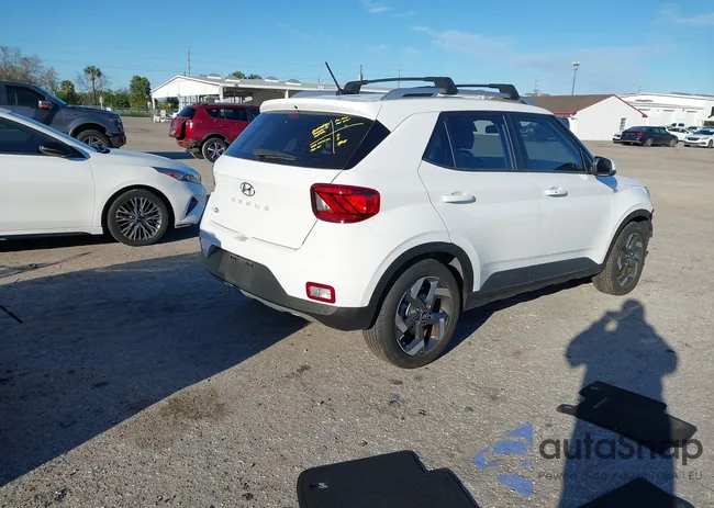 KMHRC8A39RU341064: 44259504