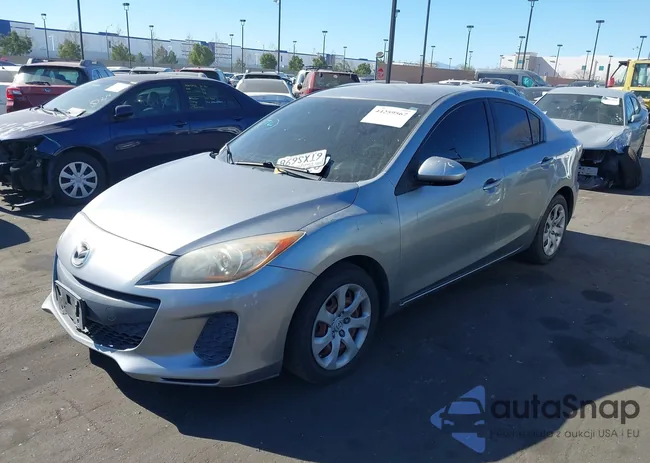 JM1BL1UG2C1525069: 44259567