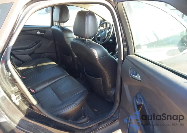 1FADP3K23DL359673: 44259605