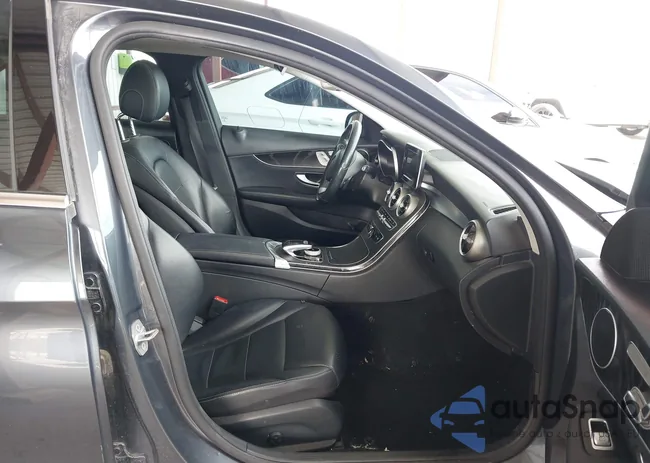 55SWF4JB3GU165101: 44259675