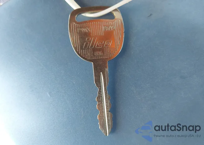 1GNDT13W1X2247449: 44259733