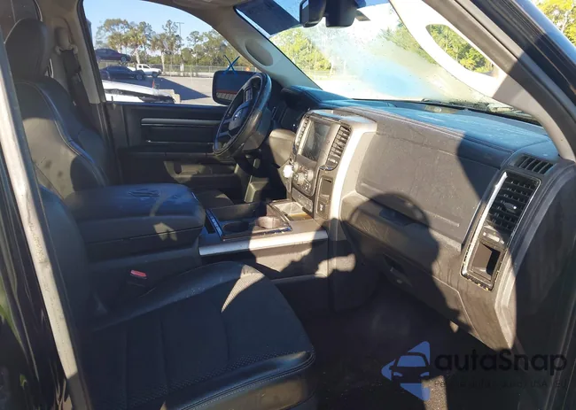 1C6RR6MT3ES457165: 44259739