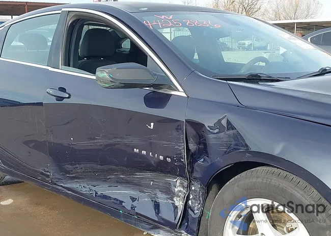 1G1ZB5ST8HF245250: 44258836