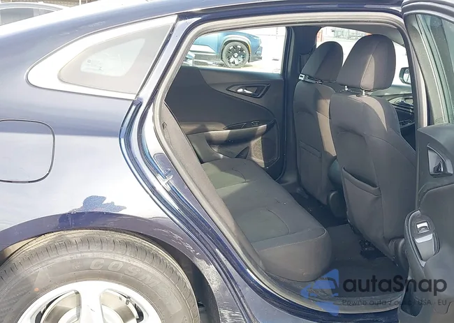 1G1ZB5ST8HF245250: 44258836