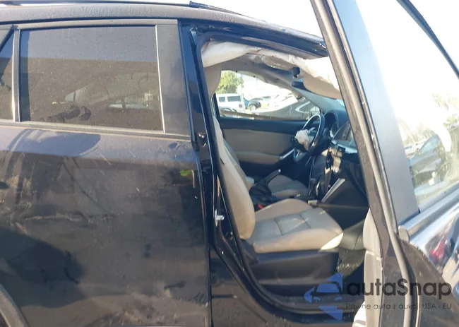 JM3KE4DY6E0302523: 44258914