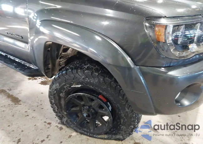 3TMLU4EN0AM049436: 44258936