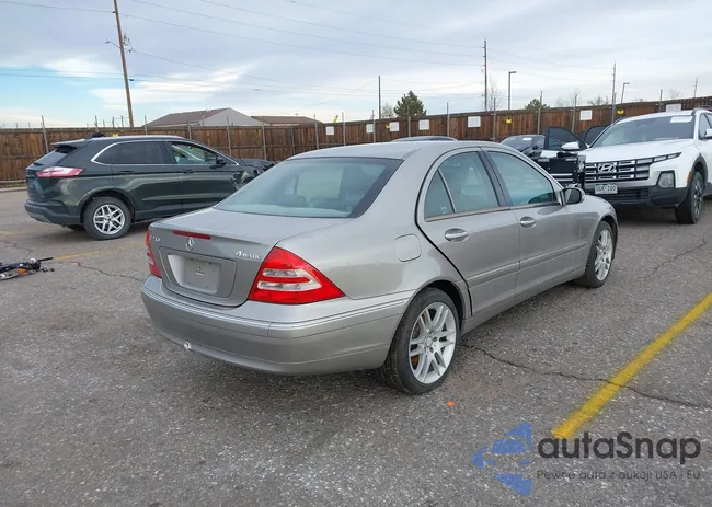 WDBRF81J53F377709: 44259103