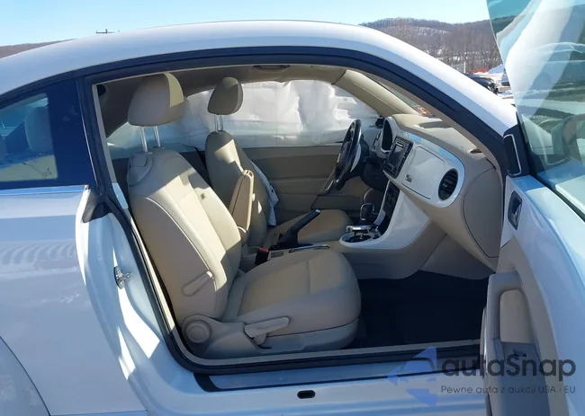 3VWJD7AT1KM711990: 44259164