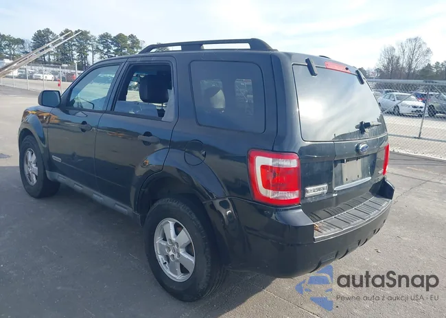 1FMCU93118KB08732: 44260149