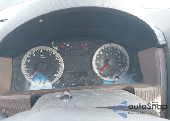 1FMCU93118KB08732: 44260149