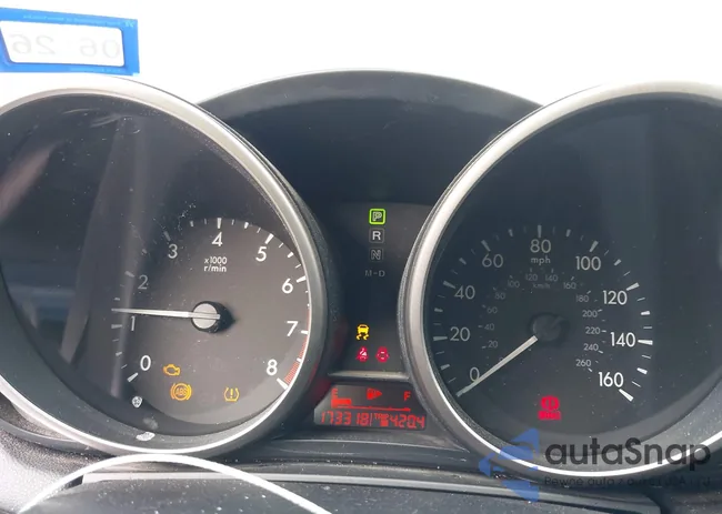 JM1BL1SF9A1153804: 44260164