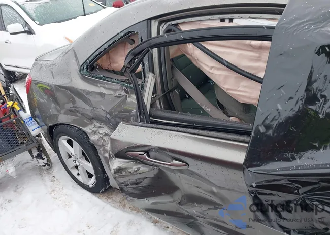 2HGFG11886H565344: 44260217