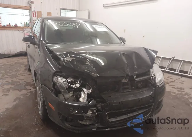 3VWAZ7AJ8AM116603: 44260224