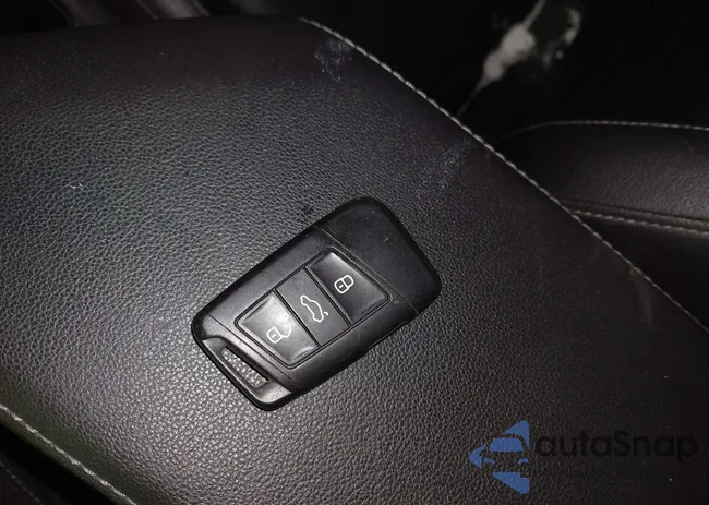 3VWC57BU1MM008826: 44260235