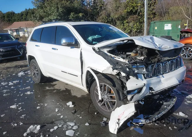 1C4RJECG3HC609345: 44260256