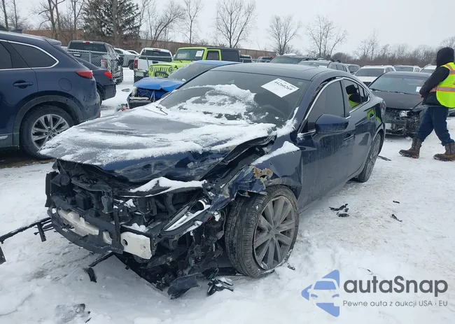 JM1GL1VM7M1612221: 44260269