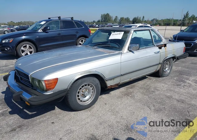 WDBBA45A1BB002571: 44260287