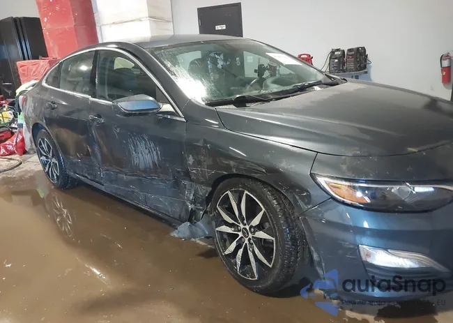 1G1ZG5ST9LF125869: 44260299