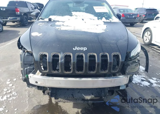 1C4PJLCB1GW376806: 44260349