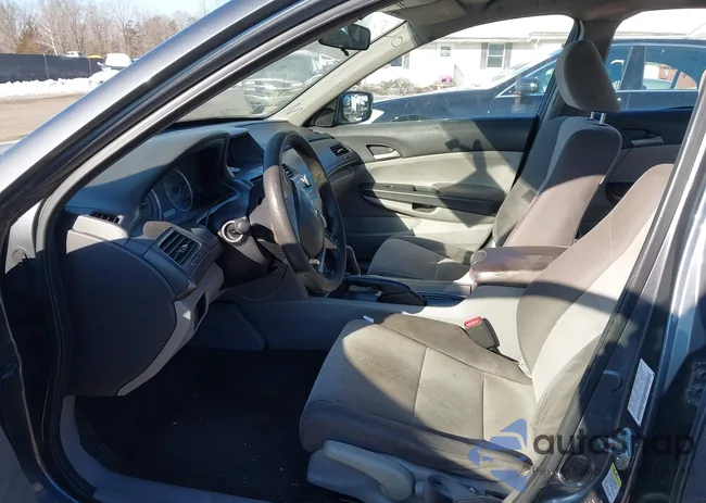 1HGCP2F35AA134778: 44260350