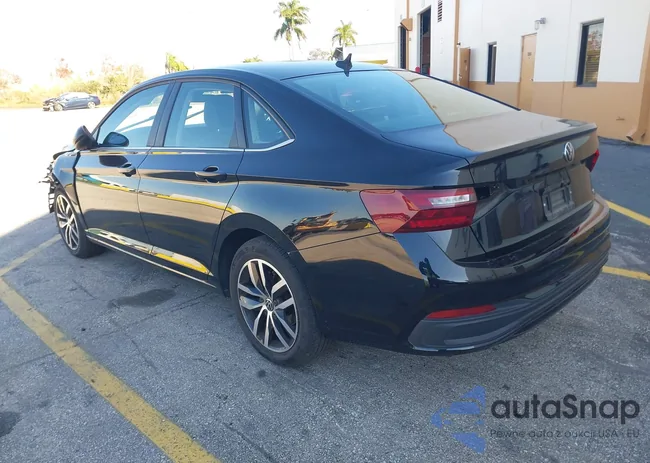 3VWEX7BU0SM021955: 44260351